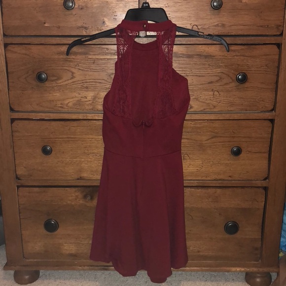 Beautiful Red Homecoming/ Party Dress - Picture 5 of 6